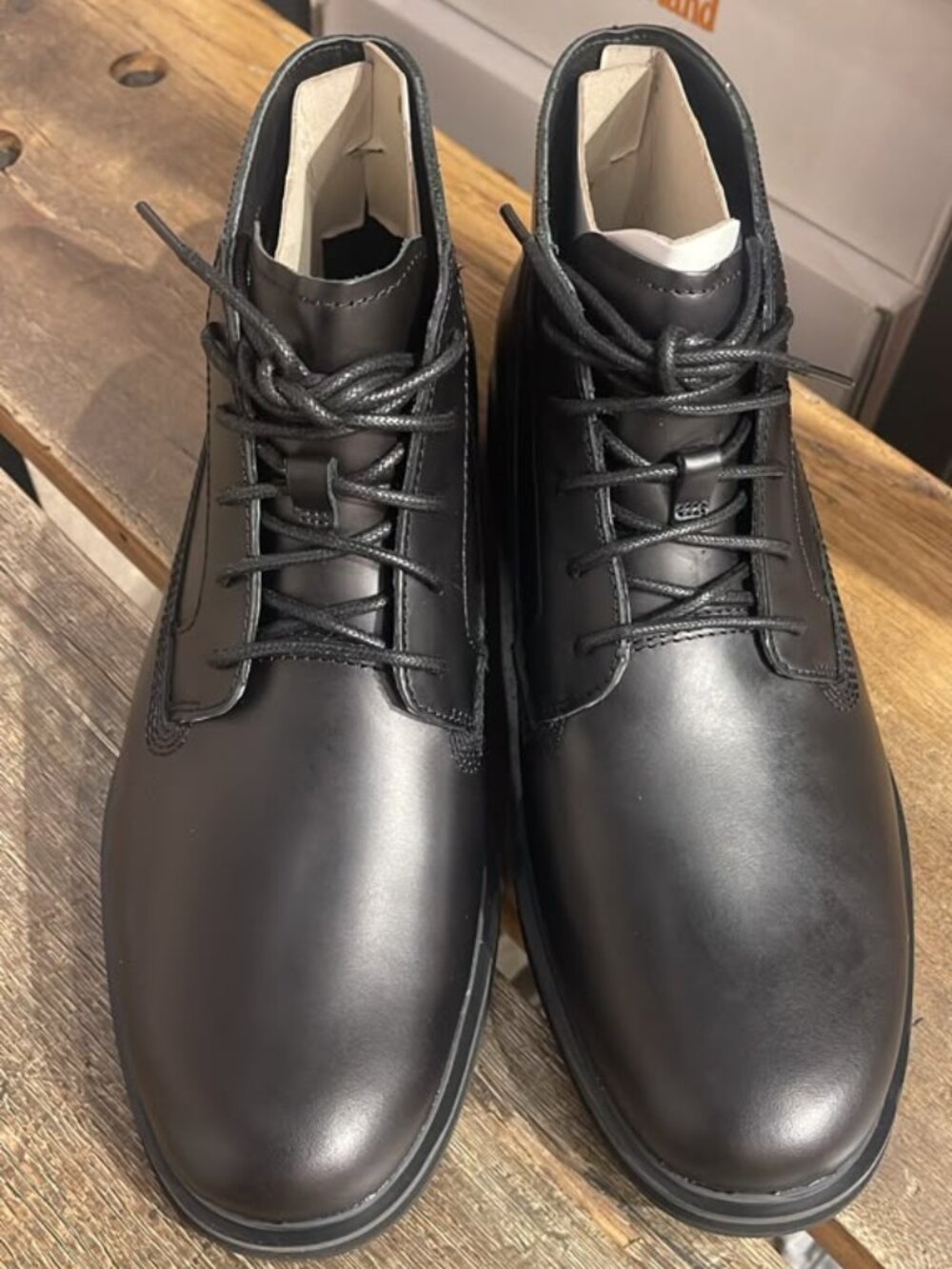 TIMBERLAND MEN'S WEATHERBUCKS EESNTL MID LACE CHUKKA BOOT BLACK FL GR A5NTS-W02